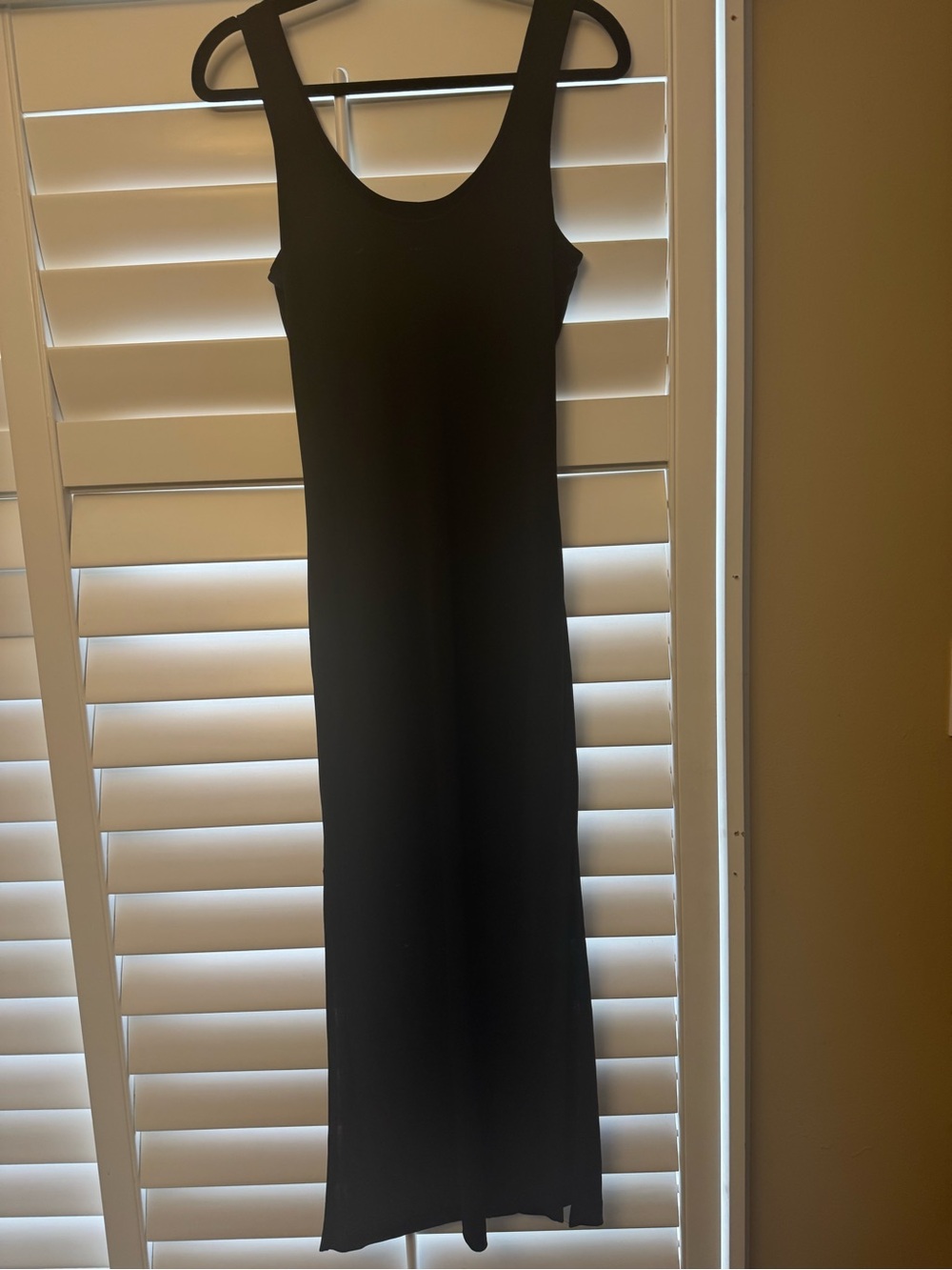 Ann Taylor Black Sleeveless Maxi Dress with Side Slit – Size 4 - Picture 3 of 7